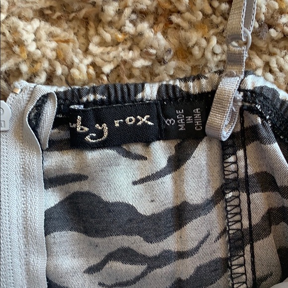 Zebra Print Ruffle Dress - Picture 4 of 6